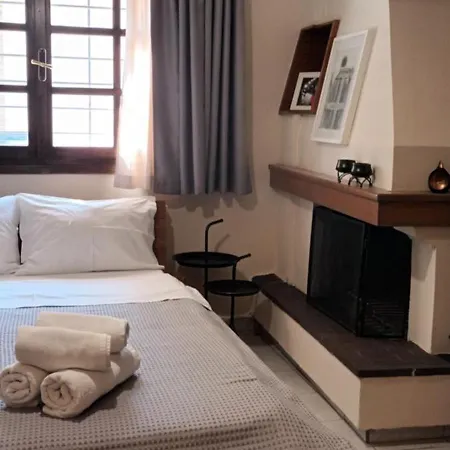 The Two Arches Βόλος