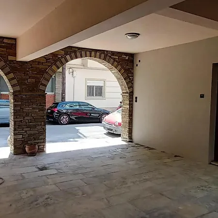 The Two Arches Apartment Volos